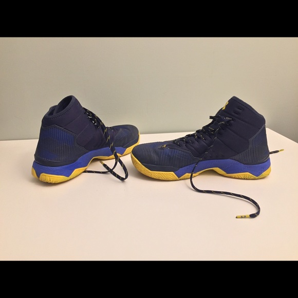 Under Armour Curry 2.5 - Picture 3 of 4